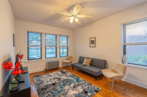 Hyde Park Chic 1BR Prime Location Near UChicago